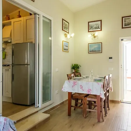 Apartament In With Kitchen *