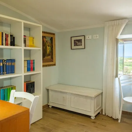 Apartament In With Kitchen