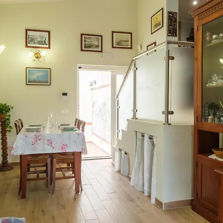 In With Kitchen