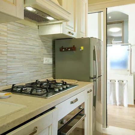 Apartament In With Kitchen *