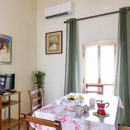 In With Kitchen