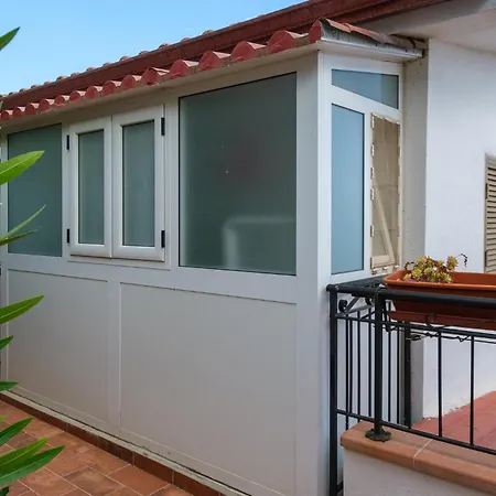 Lejlighed Cozy Apartment In Posada With Wifi
